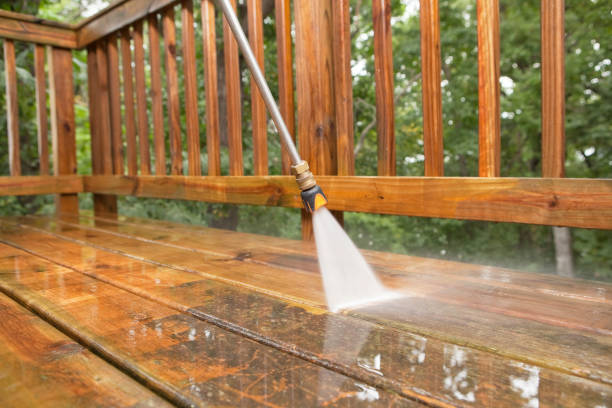 Best Driveway Pressure Washing  in Wellsville, MO