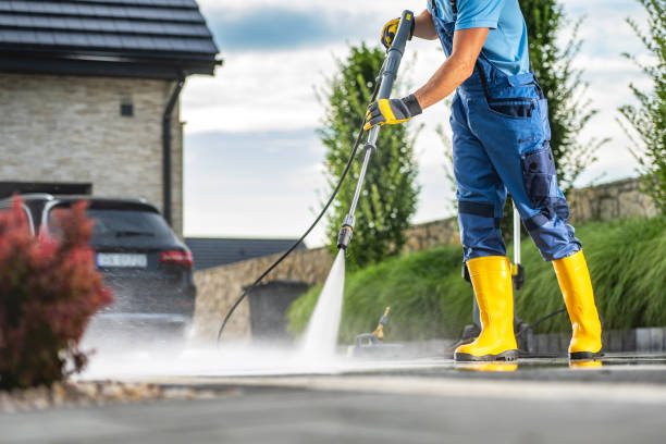 Best Factory Floor Cleaning  in Wellsville, MO