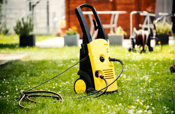 Best Roof Washing  in Wellsville, MO